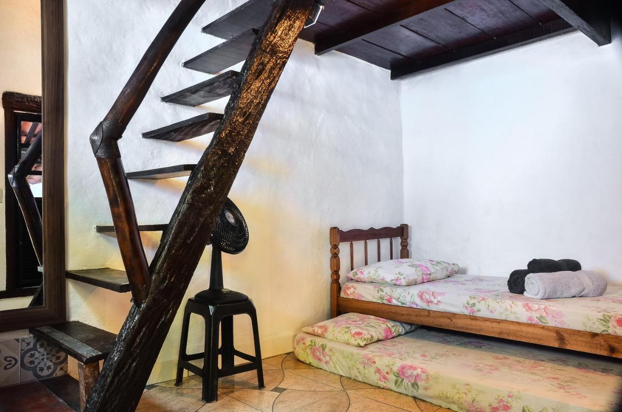 Ready Camp E Suites Da Cachoeira Abraão Kültér fotó